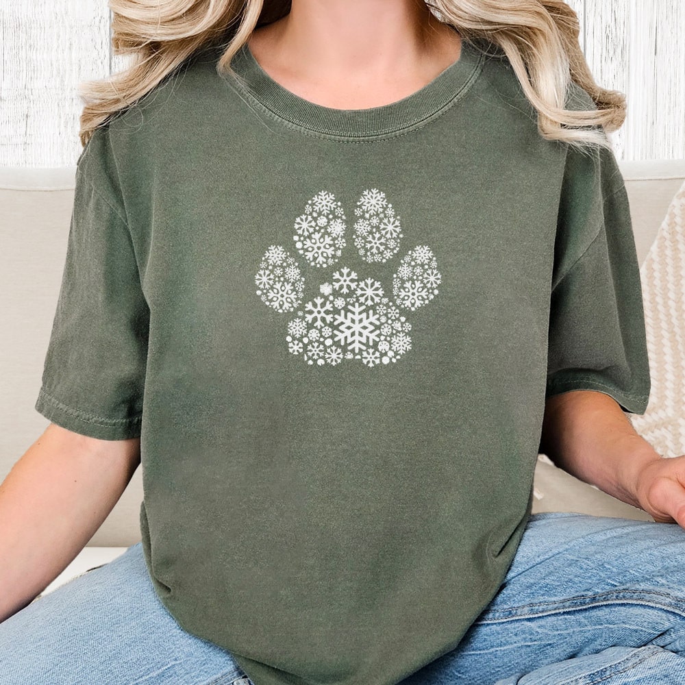 Comfort Colors Snowflake Paw Vintage Washed Tee - Moss